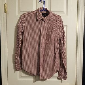 American Eagle Collared Button Down Shirt